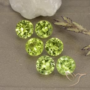 Shop natural 2.76ct Vert jaunâtre Péridot gems, Tour, from Chine at GemSelect. In stock, global shipping!