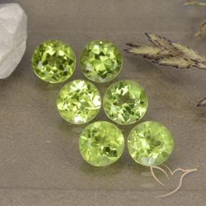 Shop natural 3.33ct Vert éclatant Péridot gems, Tour, from Chine at GemSelect. In stock, global shipping!