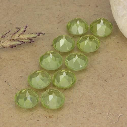 Shop natural 4.75ct Vert citron Péridot gems, Tour, from Chine at GemSelect. In stock, global shipping!