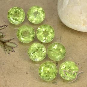 Shop natural 4.34ct Vert moyen Péridot gems, Tour, from Chine at GemSelect. In stock, global shipping!