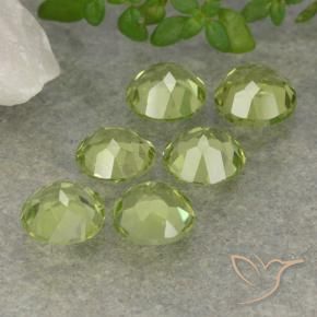 Shop natural 2.22ct Vert clair Péridot gems, Tour, from Chine at GemSelect. In stock, global shipping!