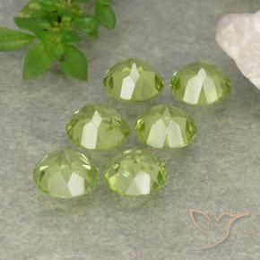 Shop natural 2.42ct Vert clair Péridot gems, Tour, from Chine at GemSelect. In stock, global shipping!
