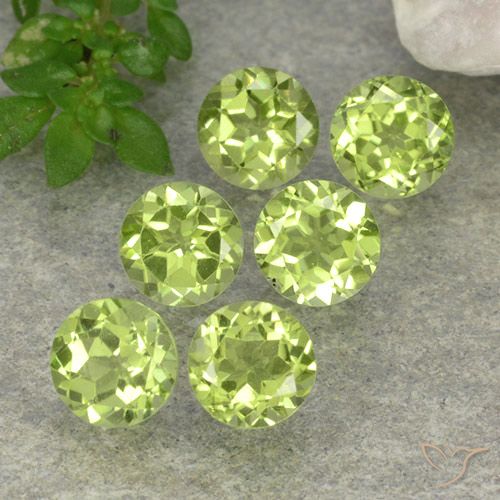 2.57ctw Naturel Vert clair Péridot, Tour, VVS-VS