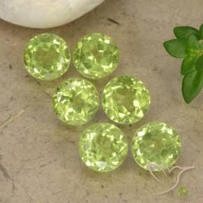 Shop natural 2.73ct Vert clair Péridot gems, Tour, from Chine at GemSelect. In stock, global shipping!