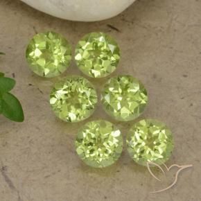 Shop natural 2.38ct Vert vif et léger Péridot gems, Tour, from Chine at GemSelect. In stock, global shipping!