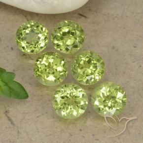 Shop natural 2.72ct Vert clair Péridot gems, Tour, from Chine at GemSelect. In stock, global shipping!