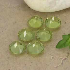 Shop natural 2.72ct Vert clair Péridot gems, Tour, from Chine at GemSelect. In stock, global shipping!