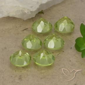 Shop natural 2.68ct Vert vif et léger Péridot gems, Tour, from Chine at GemSelect. In stock, global shipping!