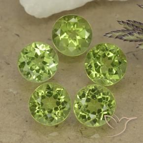 Shop natural 4.09ct Vert vif et léger Péridot gems, Tour, from Chine at GemSelect. In stock, global shipping!