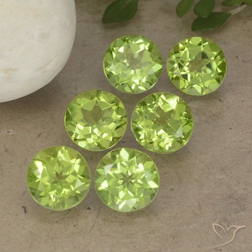 4.92ctw Naturel Vert vif et léger Péridot, Tour, VVS-VS