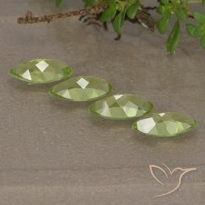 Shop natural 1.72ct Vert vif et léger Péridot gems, Marquise, from Chine at GemSelect. In stock, global shipping!