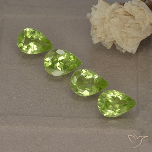 2.64ctw Naturel Vert vif et léger Péridot, En forme de poire, VVS-VS