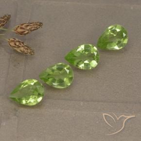 Shop natural 2.34ct Vert moyen Péridot gems, En forme de poire, from Chine at GemSelect. In stock, global shipping!