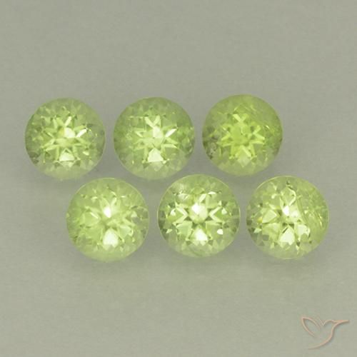 Shop natural 1.85ct Vert jaunâtre Péridot gems, Tour, from Chine at GemSelect. In stock, global shipping!