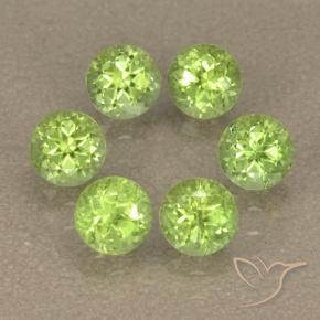 Shop natural 1.83ct Vert clair Péridot gems, Tour, from Chine at GemSelect. In stock, global shipping!