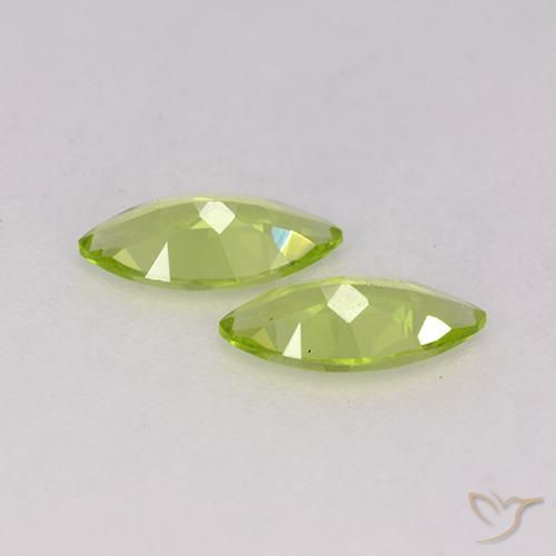 Shop natural 0.93ct Vert éclatant Péridot gems, Marquise, from Chine at GemSelect. In stock, global shipping!