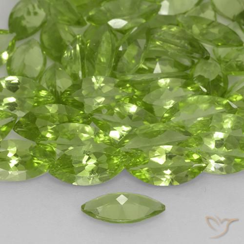 Péridot Vert vif et léger naturelle Marquise, 0.50 ct, VS