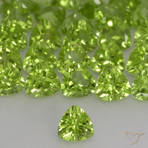 Péridot Vert éclatant naturelle Trillion, 0.50 ct, VVS-VS
