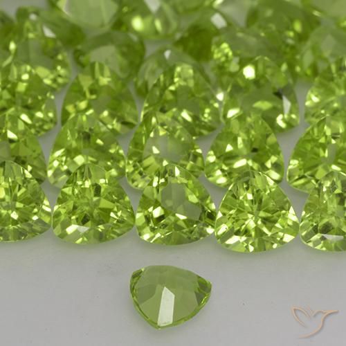Péridot Vert éclatant naturelle Trillion, 0.50 ct, VVS-VS