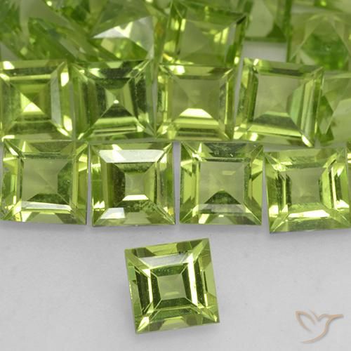 0.67ct Naturel Vert clair Péridot, Carré, VVS-VS