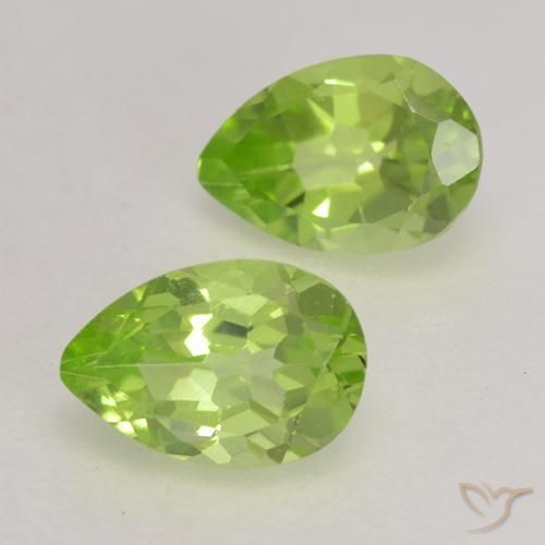 Shop natural 0.94ct Vert éclatant Péridot gems, En forme de poire, from Chine at GemSelect. In stock, global shipping!