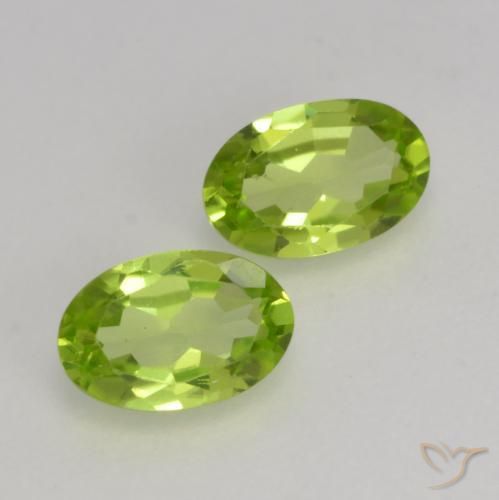 Shop natural 0.98ct Vert éclatant Péridot gems, ovale, from Chine at GemSelect. In stock, global shipping!