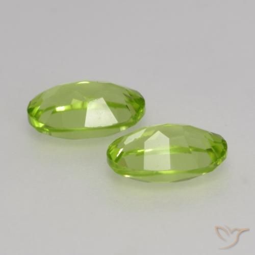 Shop natural 0.98ct Vert éclatant Péridot gems, ovale, from Chine at GemSelect. In stock, global shipping!