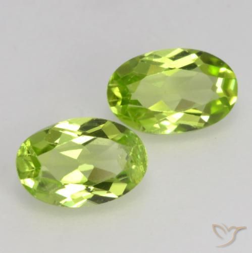 Shop natural 0.98ct Vert moyen Péridot gems, ovale, from Chine at GemSelect. In stock, global shipping!