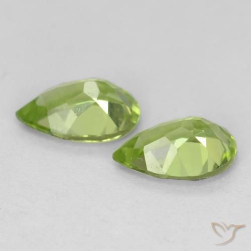 Shop natural 0.83ct Vert vif et léger Péridot gems, En forme de poire, from Chine at GemSelect. In stock, global shipping!