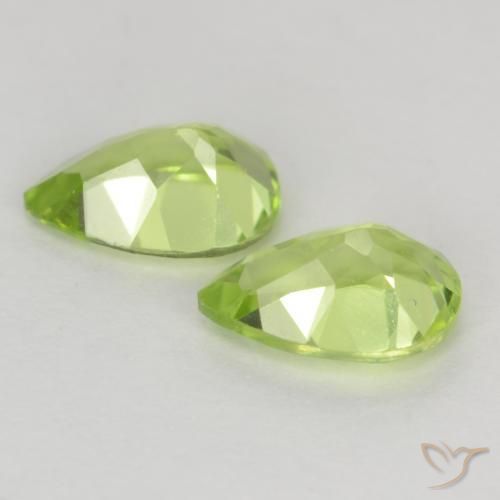Shop natural 0.98ct Vert vif et léger Péridot gems, En forme de poire, from Chine at GemSelect. In stock, global shipping!