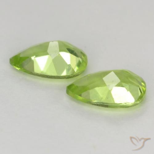 Shop natural 0.87ct Vert vif et léger Péridot gems, En forme de poire, from Chine at GemSelect. In stock, global shipping!