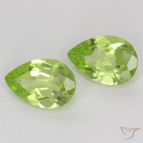 Shop natural 0.80ct Vert vif et léger Péridot gems, En forme de poire, from Chine at GemSelect. In stock, global shipping!
