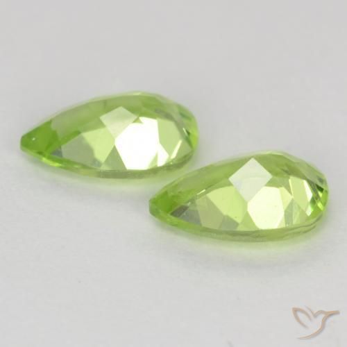 Shop natural 0.89ct Vert vif et léger Péridot gems, En forme de poire, from Chine at GemSelect. In stock, global shipping!
