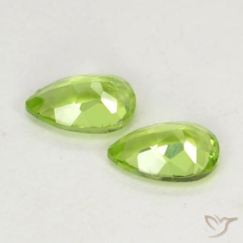 Shop natural 0.96ct Vert moyen-léger Péridot gems, En forme de poire, from Chine at GemSelect. In stock, global shipping!