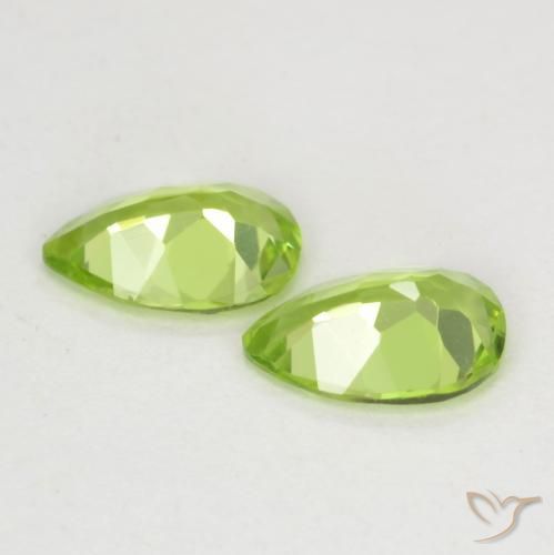 Shop natural 0.77ct Vert clair Péridot gems, En forme de poire, from Chine at GemSelect. In stock, global shipping!