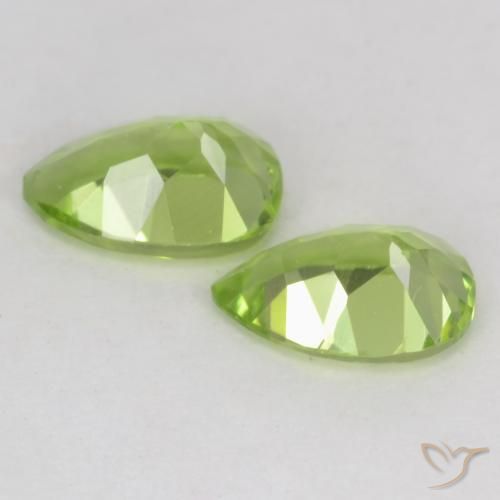 Shop natural 0.93ct Vert vif et léger Péridot gems, En forme de poire, from Chine at GemSelect. In stock, global shipping!