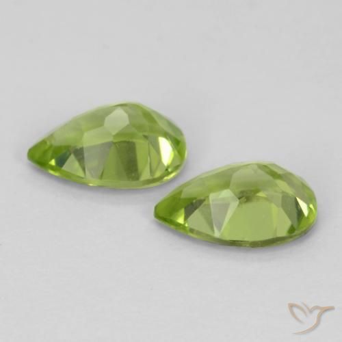 Shop natural 0.87ct Vert moyen Péridot gems, En forme de poire, from Chine at GemSelect. In stock, global shipping!