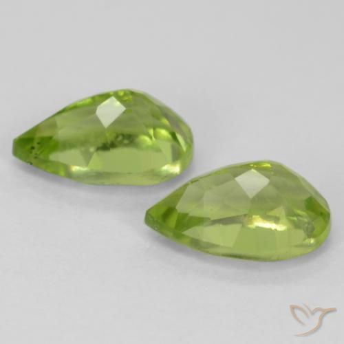 Shop natural 0.97ct Vert vif et léger Péridot gems, En forme de poire, from Chine at GemSelect. In stock, global shipping!