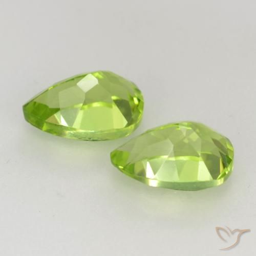 Shop natural 1.12ct Vert vif et léger Péridot gems, En forme de poire, from Chine at GemSelect. In stock, global shipping!