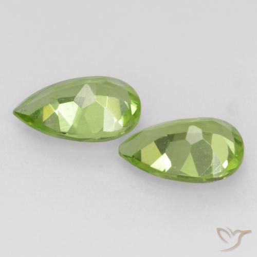 Shop natural 0.74ct Vert vif et léger Péridot gems, En forme de poire, from Chine at GemSelect. In stock, global shipping!