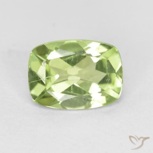 1.08ct Naturel Vert moyen Péridot, Coussin, VS