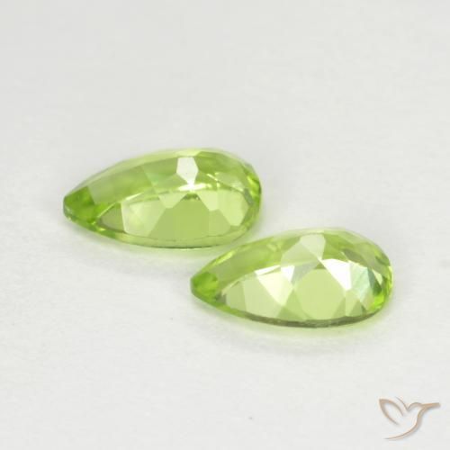 Shop natural 0.91ct Vert vif et léger Péridot gems, En forme de poire, from Chine at GemSelect. In stock, global shipping!