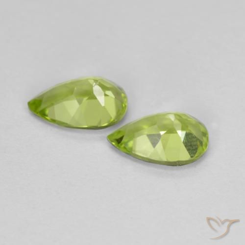 Shop natural 0.84ct Vert éclatant Péridot gems, En forme de poire, from Chine at GemSelect. In stock, global shipping!