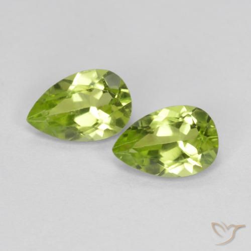 Shop natural 0.93ct Vert éclatant Péridot gems, En forme de poire, from Chine at GemSelect. In stock, global shipping!