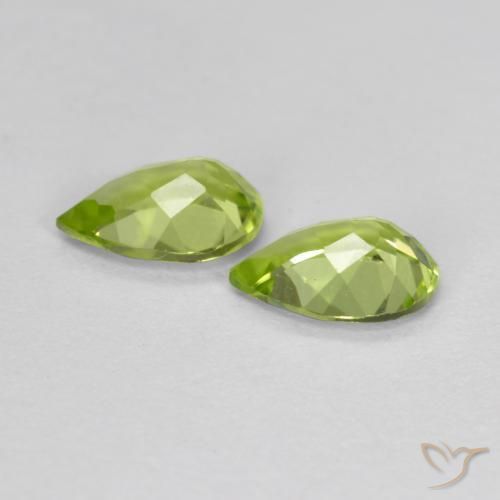 Shop natural 0.83ct Vert moyen Péridot gems, En forme de poire, from Chine at GemSelect. In stock, global shipping!