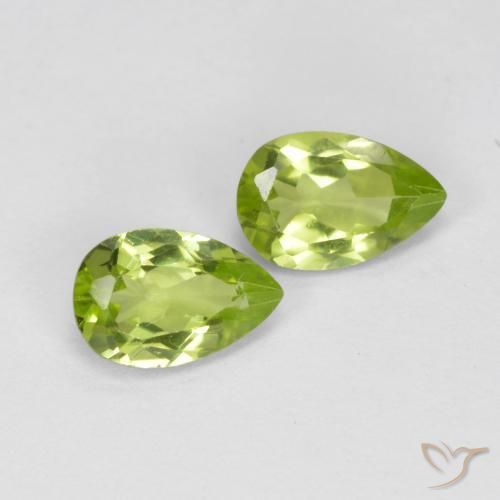 Shop natural 0.92ct Vert éclatant Péridot gems, En forme de poire, from Chine at GemSelect. In stock, global shipping!