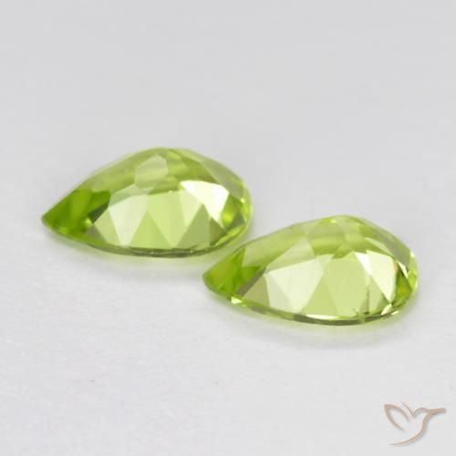 Shop natural 0.84ct Vert vif et léger Péridot gems, En forme de poire, from Chine at GemSelect. In stock, global shipping!