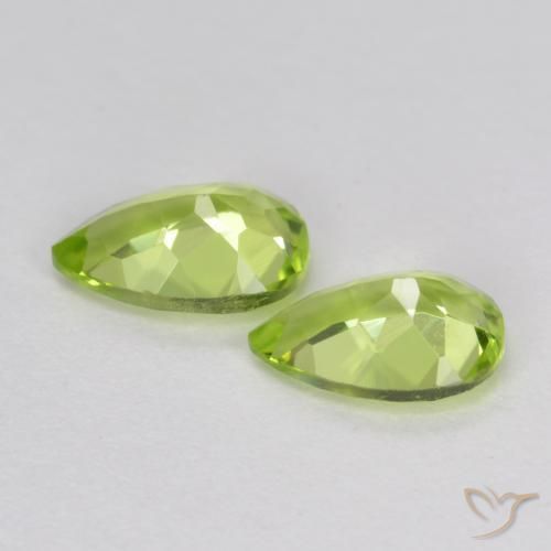 Shop natural 0.84ct Vert éclatant Péridot gems, En forme de poire, from Chine at GemSelect. In stock, global shipping!