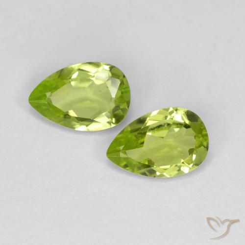0.88ctw Naturel Vert moyen Péridot, En forme de poire, VVS-VS