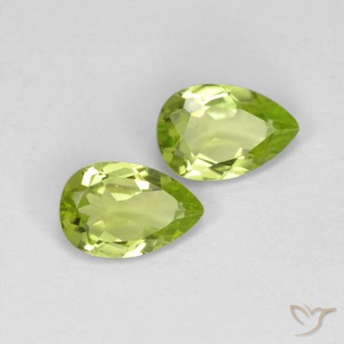 Shop natural 0.88ct Vert moyen Péridot gems, En forme de poire, from Chine at GemSelect. In stock, global shipping!